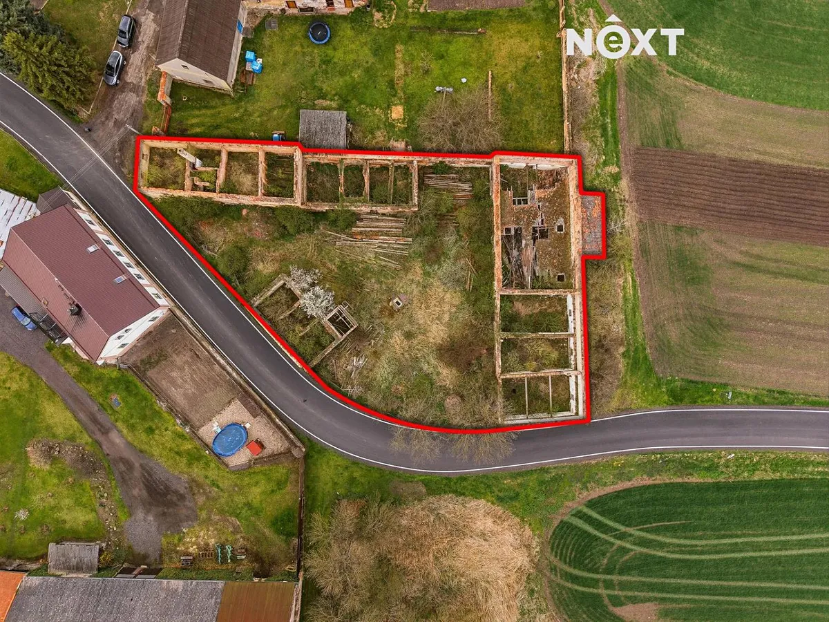 Prodej stavebního pozemku 1921 m²